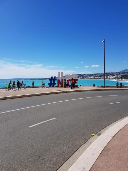 Studette En Plein Coeur Du Vieux Nice Exterior foto